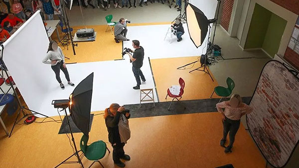 Der-andere-Schulfotograf_Mehrere-Fotostudios_mehrer_fotografen